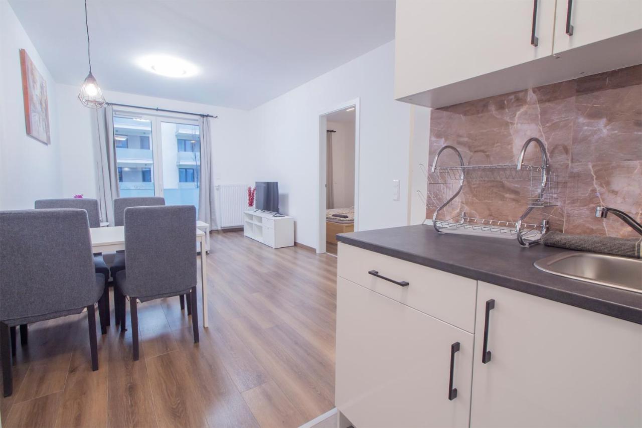 Corvin Modern Suite Budapeste Exterior foto