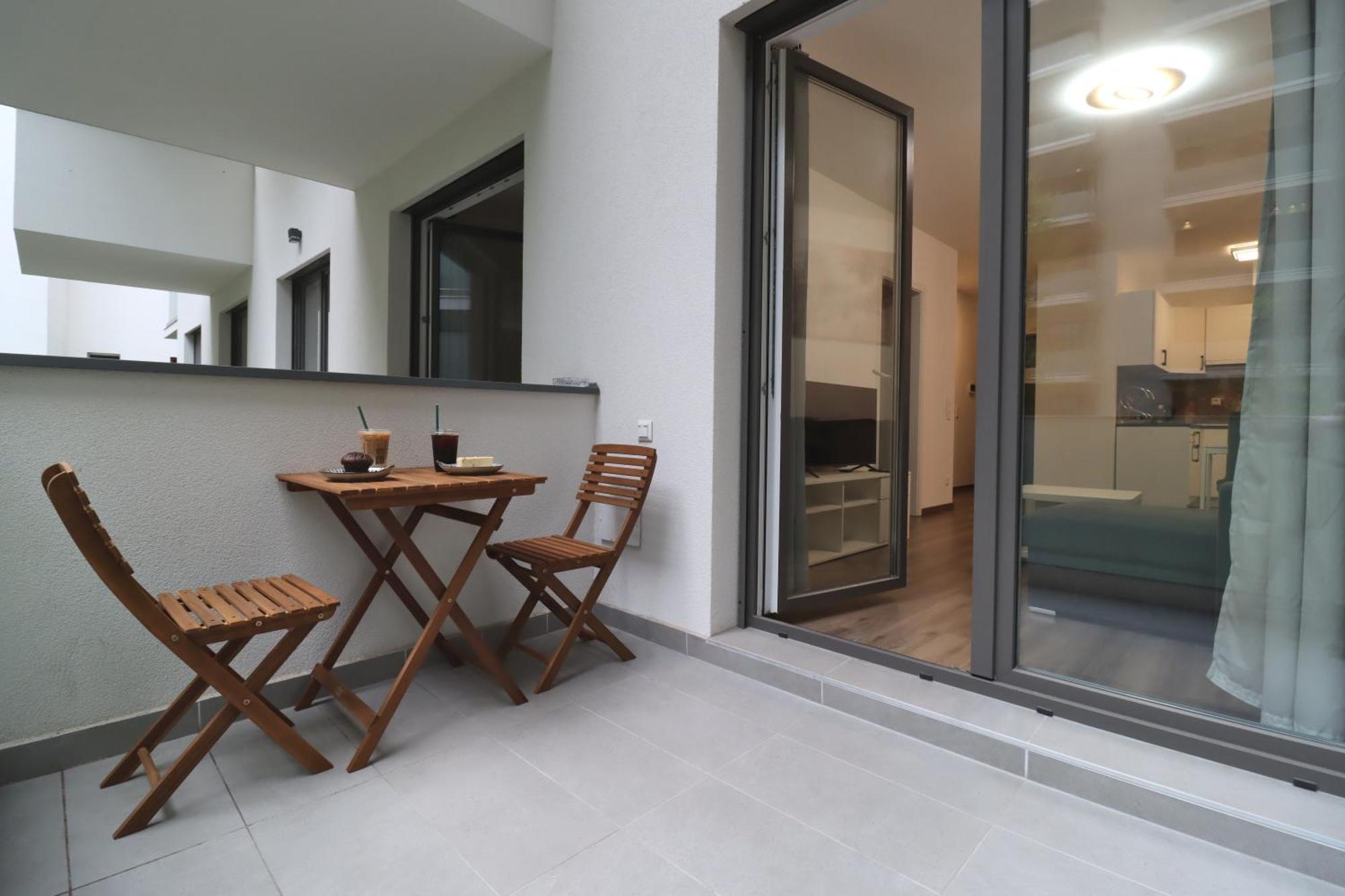 Corvin Modern Suite Budapeste Exterior foto